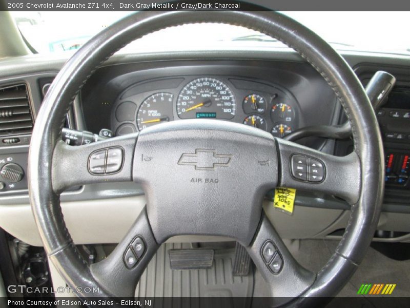  2005 Avalanche Z71 4x4 Steering Wheel