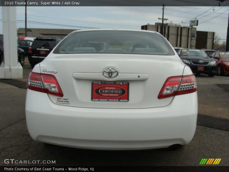 Super White / Ash Gray 2010 Toyota Camry