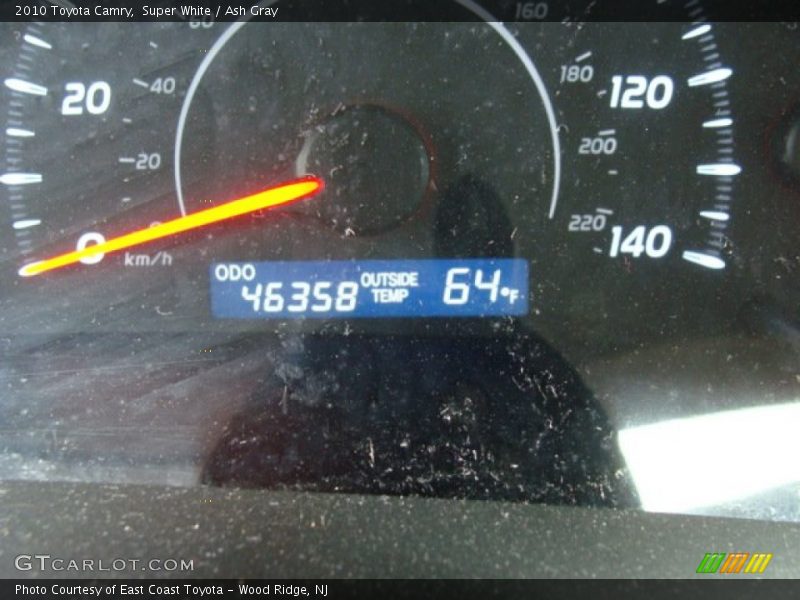 Super White / Ash Gray 2010 Toyota Camry