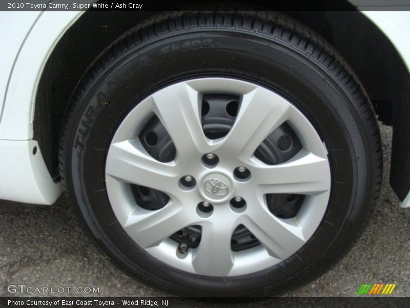 Super White / Ash Gray 2010 Toyota Camry
