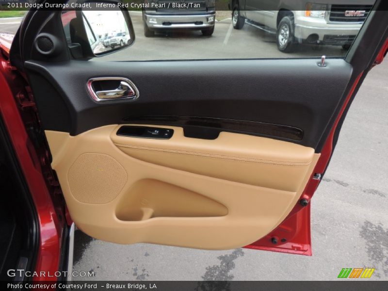 Door Panel of 2011 Durango Citadel