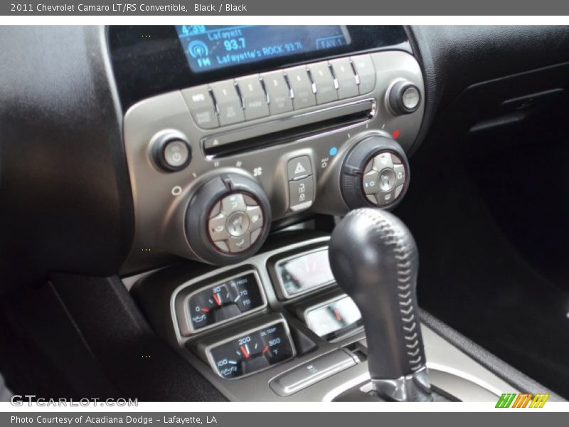 Controls of 2011 Camaro LT/RS Convertible