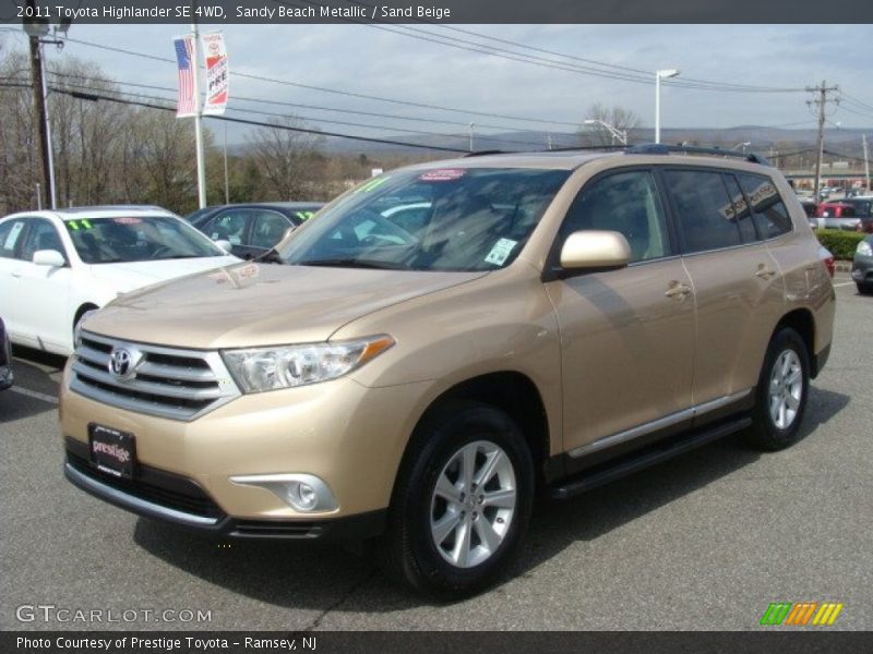 Sandy Beach Metallic / Sand Beige 2011 Toyota Highlander SE 4WD