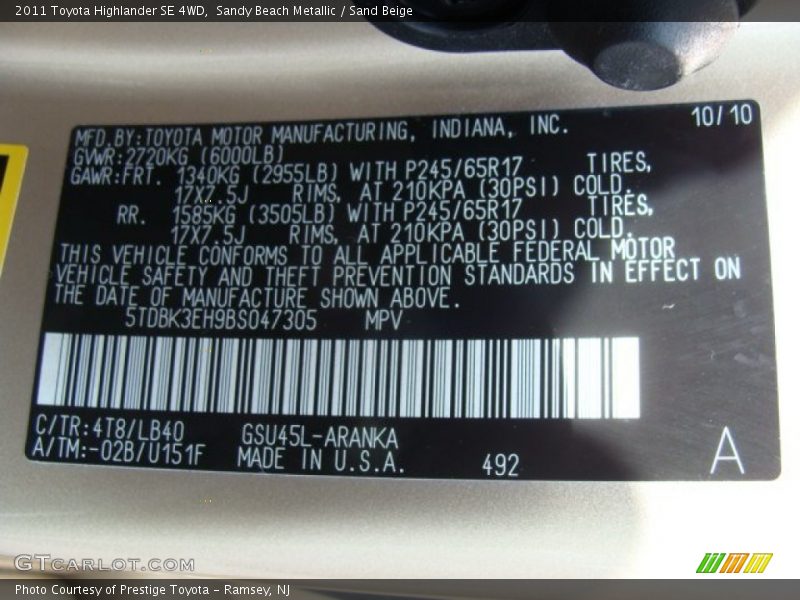 Sandy Beach Metallic / Sand Beige 2011 Toyota Highlander SE 4WD