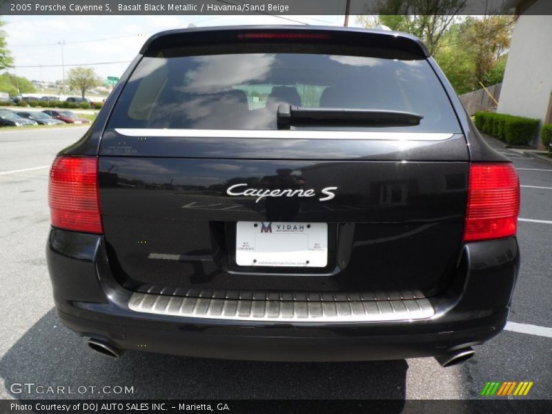 Basalt Black Metallic / Havanna/Sand Beige 2005 Porsche Cayenne S