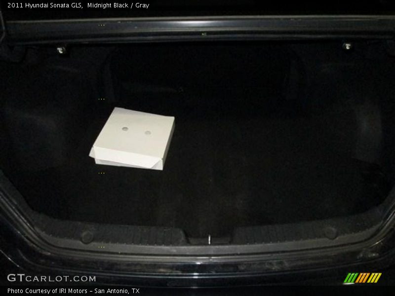 Midnight Black / Gray 2011 Hyundai Sonata GLS