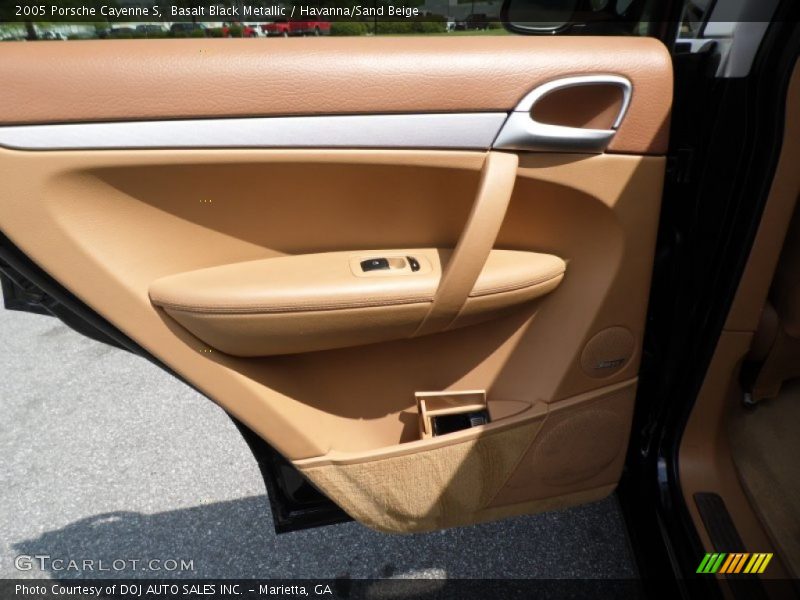 Basalt Black Metallic / Havanna/Sand Beige 2005 Porsche Cayenne S