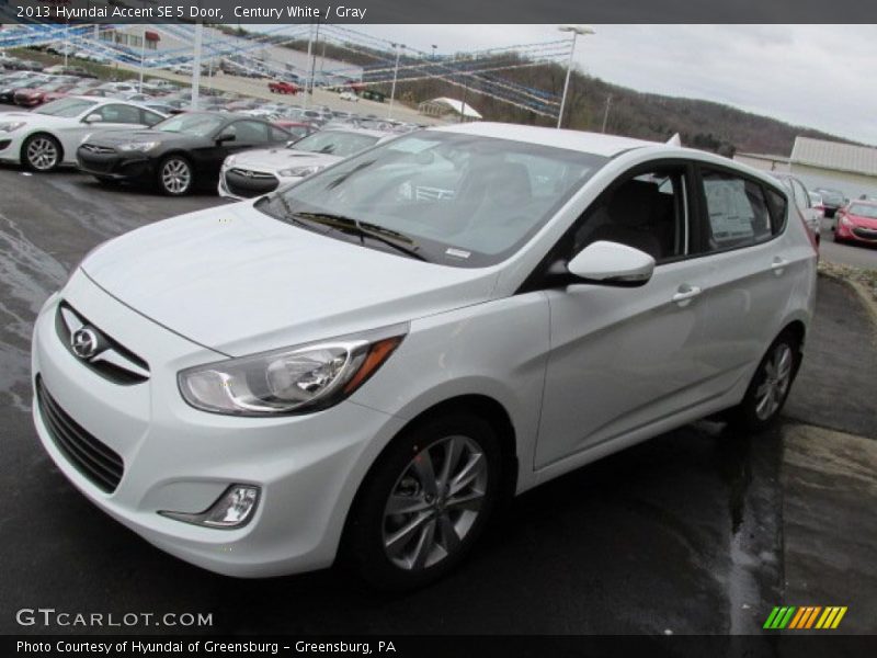 Century White / Gray 2013 Hyundai Accent SE 5 Door