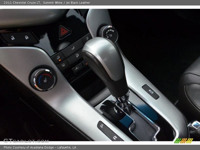 Summit White / Jet Black Leather 2011 Chevrolet Cruze LT