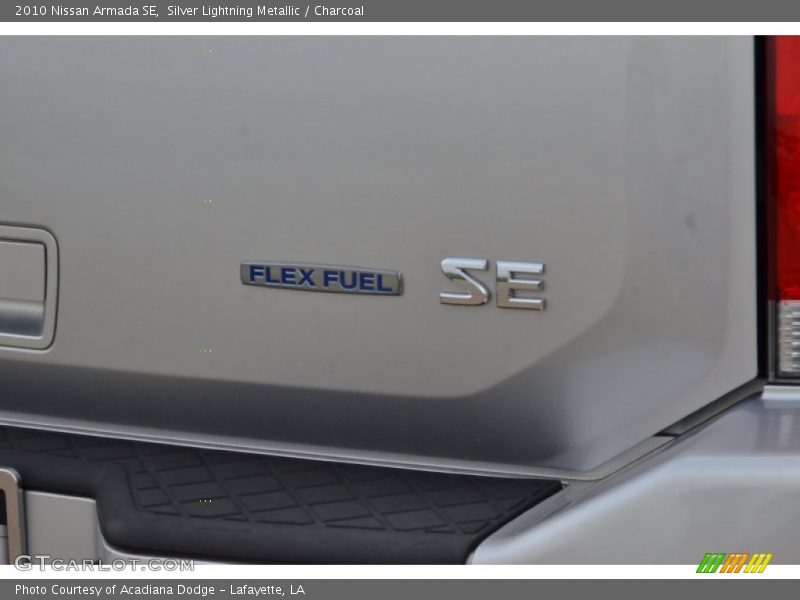 Silver Lightning Metallic / Charcoal 2010 Nissan Armada SE