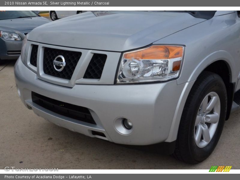 Silver Lightning Metallic / Charcoal 2010 Nissan Armada SE