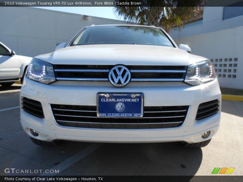 Pure White / Saddle Brown 2013 Volkswagen Touareg VR6 FSI Lux 4XMotion