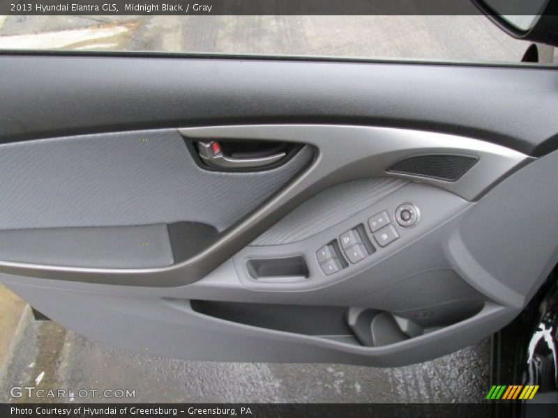 Midnight Black / Gray 2013 Hyundai Elantra GLS