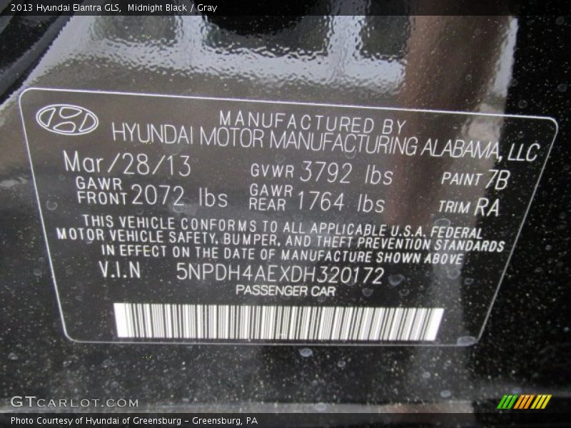 Midnight Black / Gray 2013 Hyundai Elantra GLS