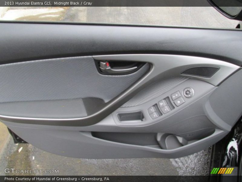 Midnight Black / Gray 2013 Hyundai Elantra GLS