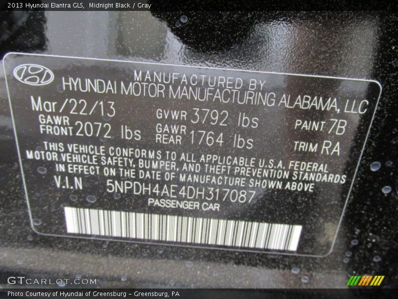 Midnight Black / Gray 2013 Hyundai Elantra GLS