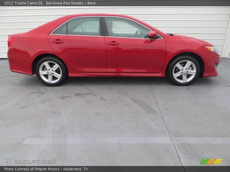 Barcelona Red Metallic / Black 2012 Toyota Camry SE