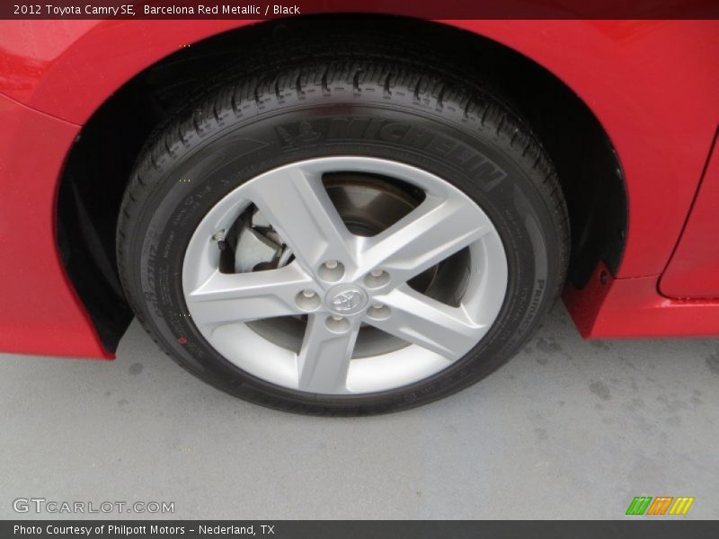 Barcelona Red Metallic / Black 2012 Toyota Camry SE