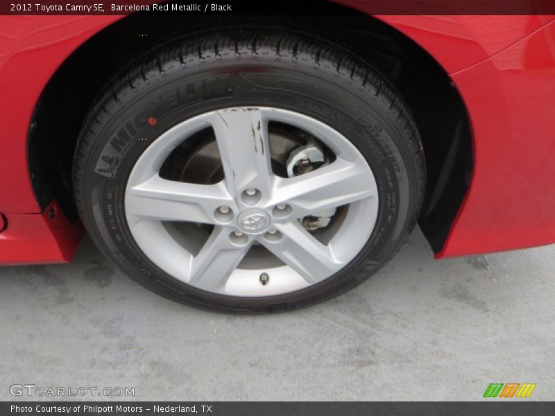 Barcelona Red Metallic / Black 2012 Toyota Camry SE