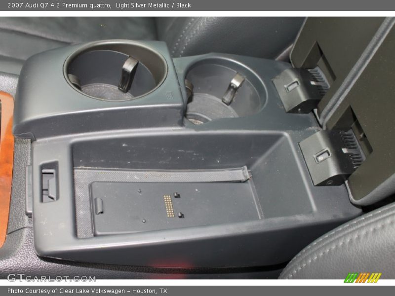 Light Silver Metallic / Black 2007 Audi Q7 4.2 Premium quattro