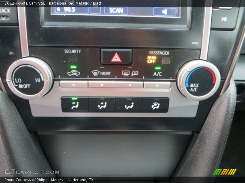 Barcelona Red Metallic / Black 2012 Toyota Camry SE