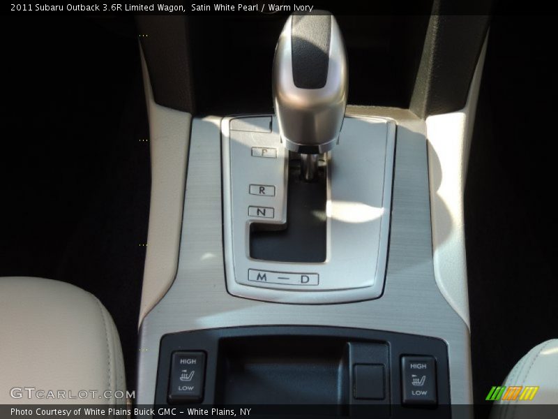 Satin White Pearl / Warm Ivory 2011 Subaru Outback 3.6R Limited Wagon