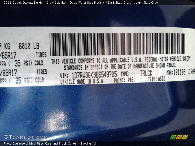 Deep Water Blue Metallic / Dark Slate Gray/Medium Slate Gray 2011 Dodge Dakota Big Horn Crew Cab 4x4