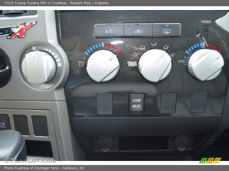 Controls of 2013 Tundra XSP-X CrewMax