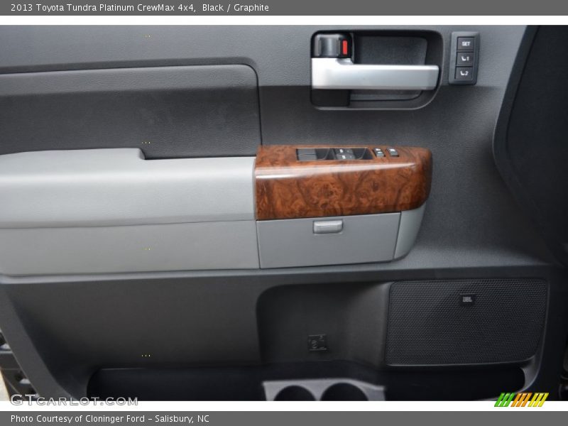 Black / Graphite 2013 Toyota Tundra Platinum CrewMax 4x4