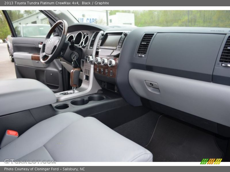 Black / Graphite 2013 Toyota Tundra Platinum CrewMax 4x4