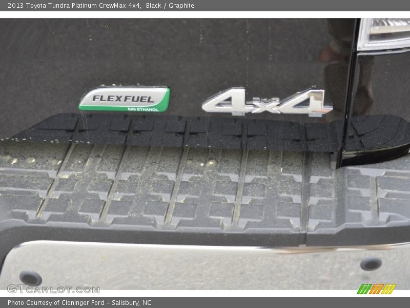 Black / Graphite 2013 Toyota Tundra Platinum CrewMax 4x4