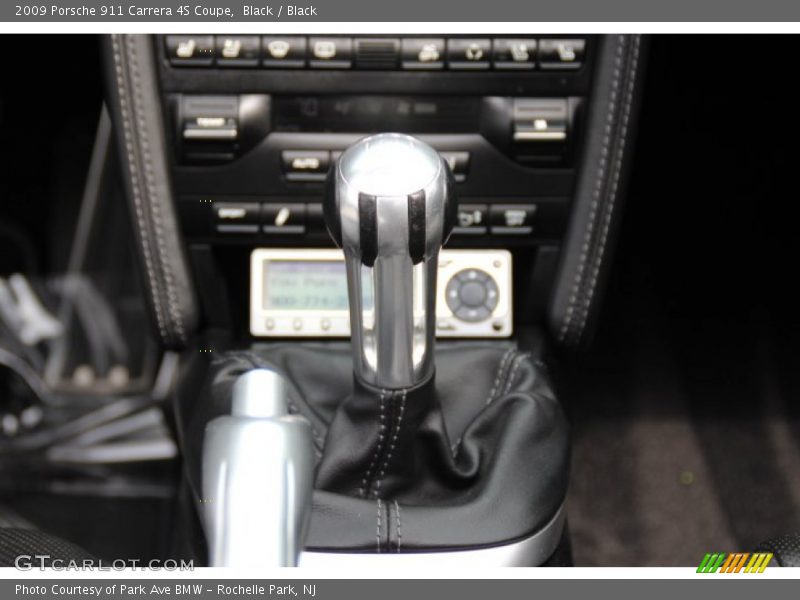  2009 911 Carrera 4S Coupe 6 Speed Manual Shifter