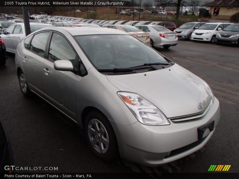 Millenium Silver Metallic / Gray/Burgundy 2005 Toyota Prius Hybrid