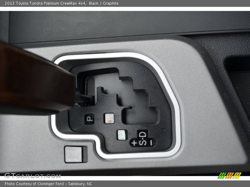 Black / Graphite 2013 Toyota Tundra Platinum CrewMax 4x4