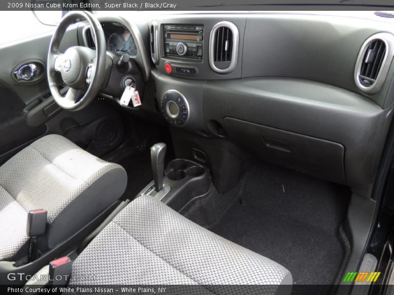 Super Black / Black/Gray 2009 Nissan Cube Krom Edition
