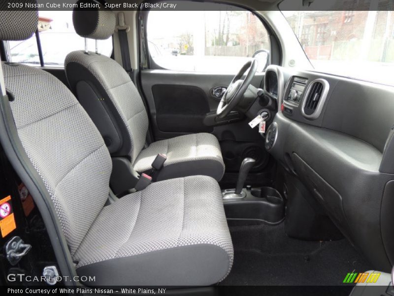 Super Black / Black/Gray 2009 Nissan Cube Krom Edition