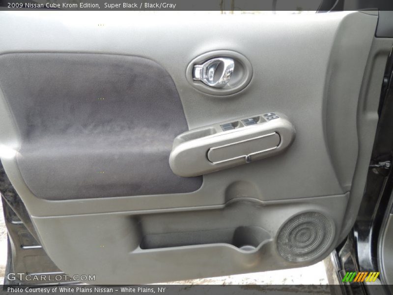 Super Black / Black/Gray 2009 Nissan Cube Krom Edition