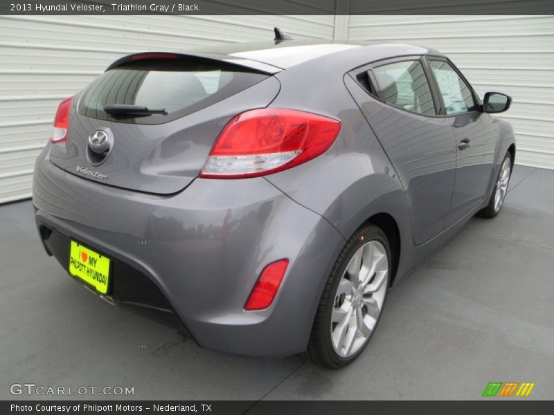 Triathlon Gray / Black 2013 Hyundai Veloster