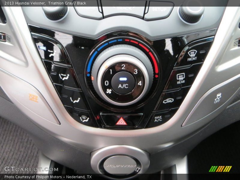 Controls of 2013 Veloster 