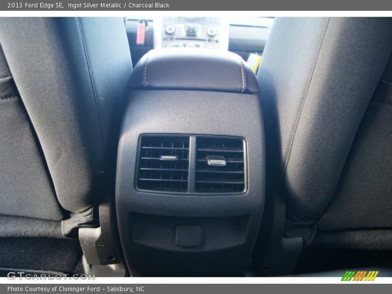 Ingot Silver Metallic / Charcoal Black 2013 Ford Edge SE