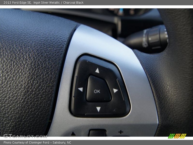 Ingot Silver Metallic / Charcoal Black 2013 Ford Edge SE