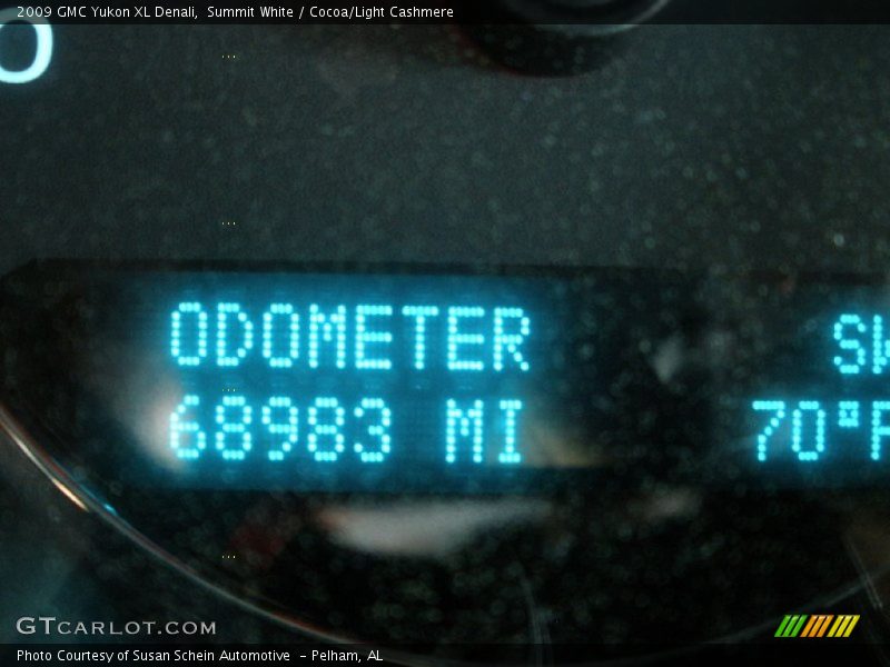 Summit White / Cocoa/Light Cashmere 2009 GMC Yukon XL Denali
