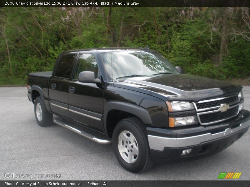 Front 3/4 View of 2006 Silverado 1500 Z71 Crew Cab 4x4