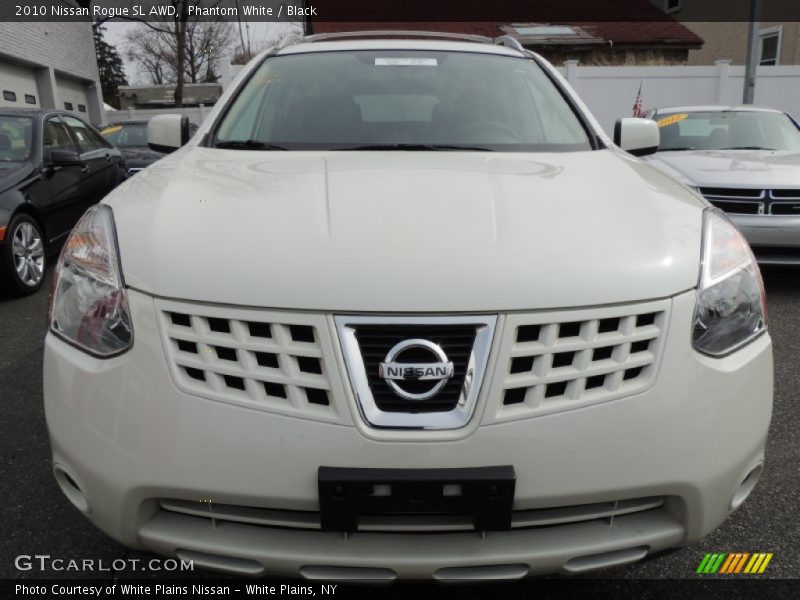 Phantom White / Black 2010 Nissan Rogue SL AWD