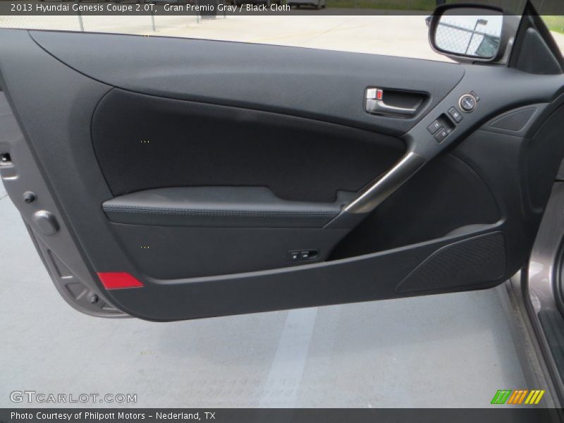 Gran Premio Gray / Black Cloth 2013 Hyundai Genesis Coupe 2.0T