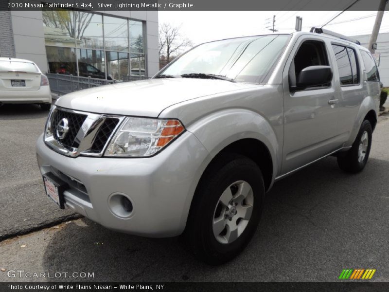 Silver Lightning Metallic / Graphite 2010 Nissan Pathfinder S 4x4
