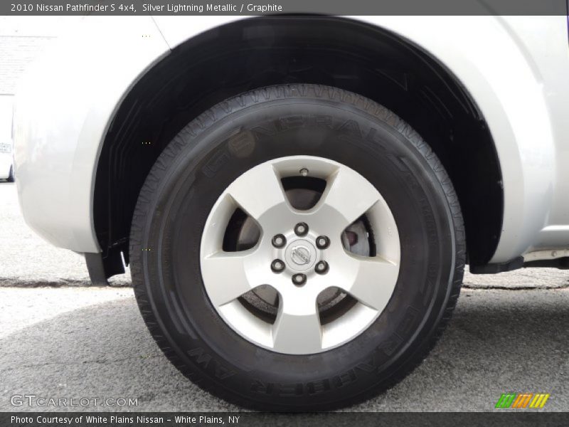 Silver Lightning Metallic / Graphite 2010 Nissan Pathfinder S 4x4