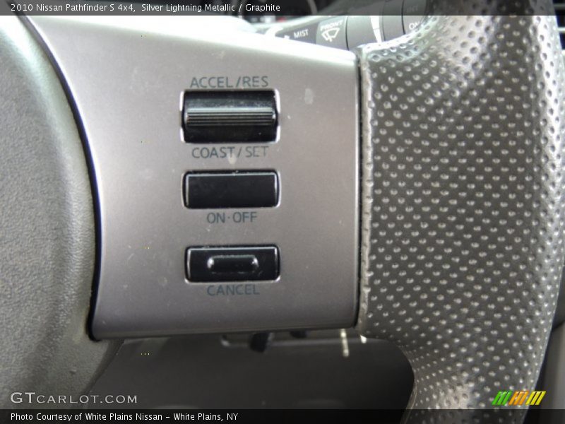 Silver Lightning Metallic / Graphite 2010 Nissan Pathfinder S 4x4