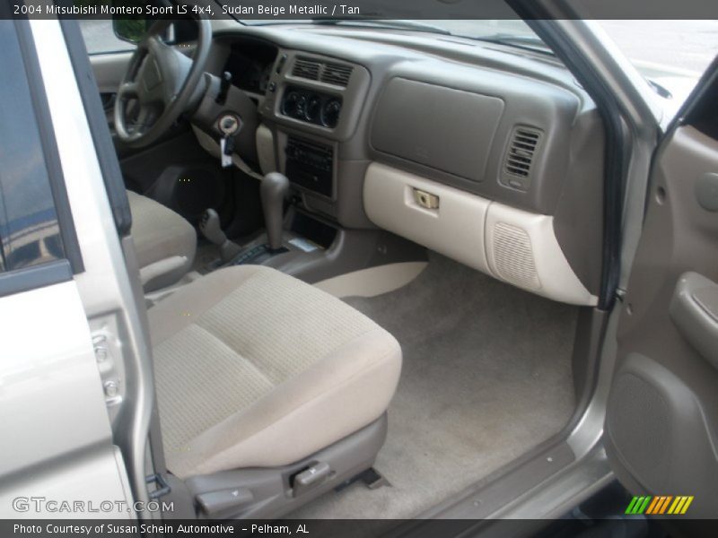 Sudan Beige Metallic / Tan 2004 Mitsubishi Montero Sport LS 4x4