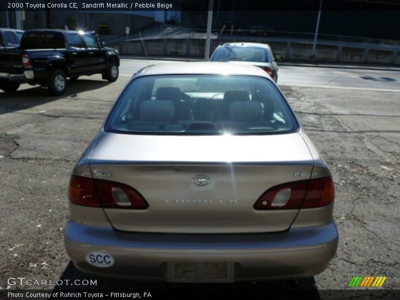 Sandrift Metallic / Pebble Beige 2000 Toyota Corolla CE
